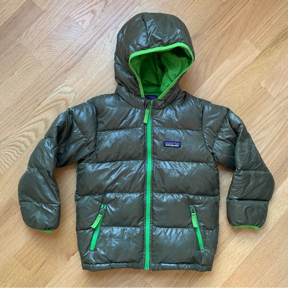 Patagonia Baby Hi-Loft Down Sweater Hoody in Dark Green